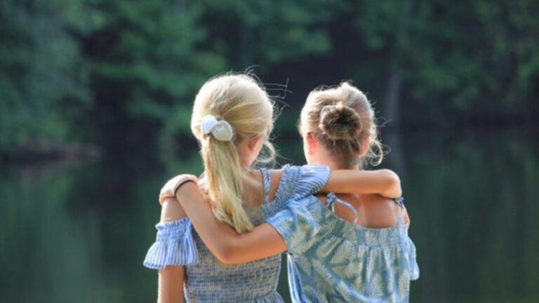 The Curlinator works on ALL hair types